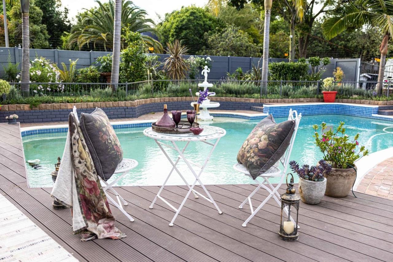 Cape Pillars Boutique Hotel Durbanville Exterior foto